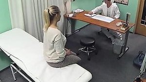 Fake Doctor Gets Her Fur Pie Hammered Inside Fake Hospital Drtuber
